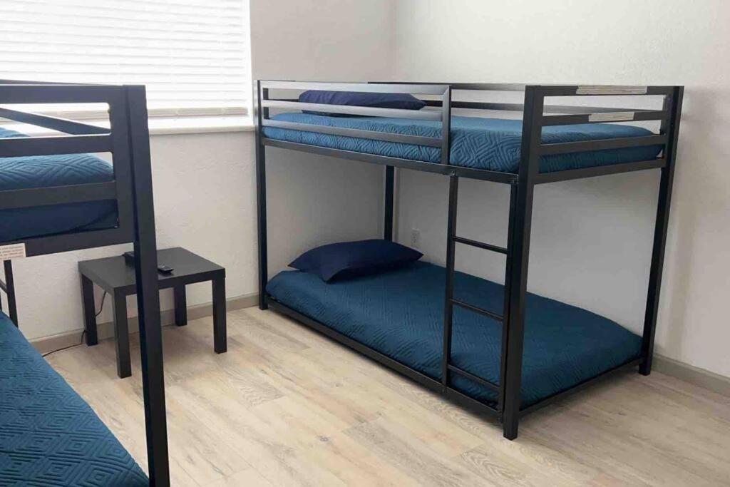 Spacious Getaway! Pool, Spa, Sleeps 9 Lake Havasu City Εξωτερικό φωτογραφία