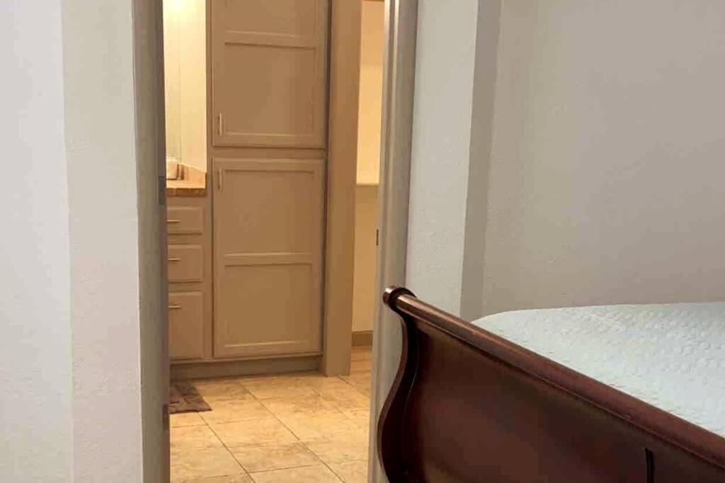 Spacious Getaway! Pool, Spa, Sleeps 9 Lake Havasu City Εξωτερικό φωτογραφία